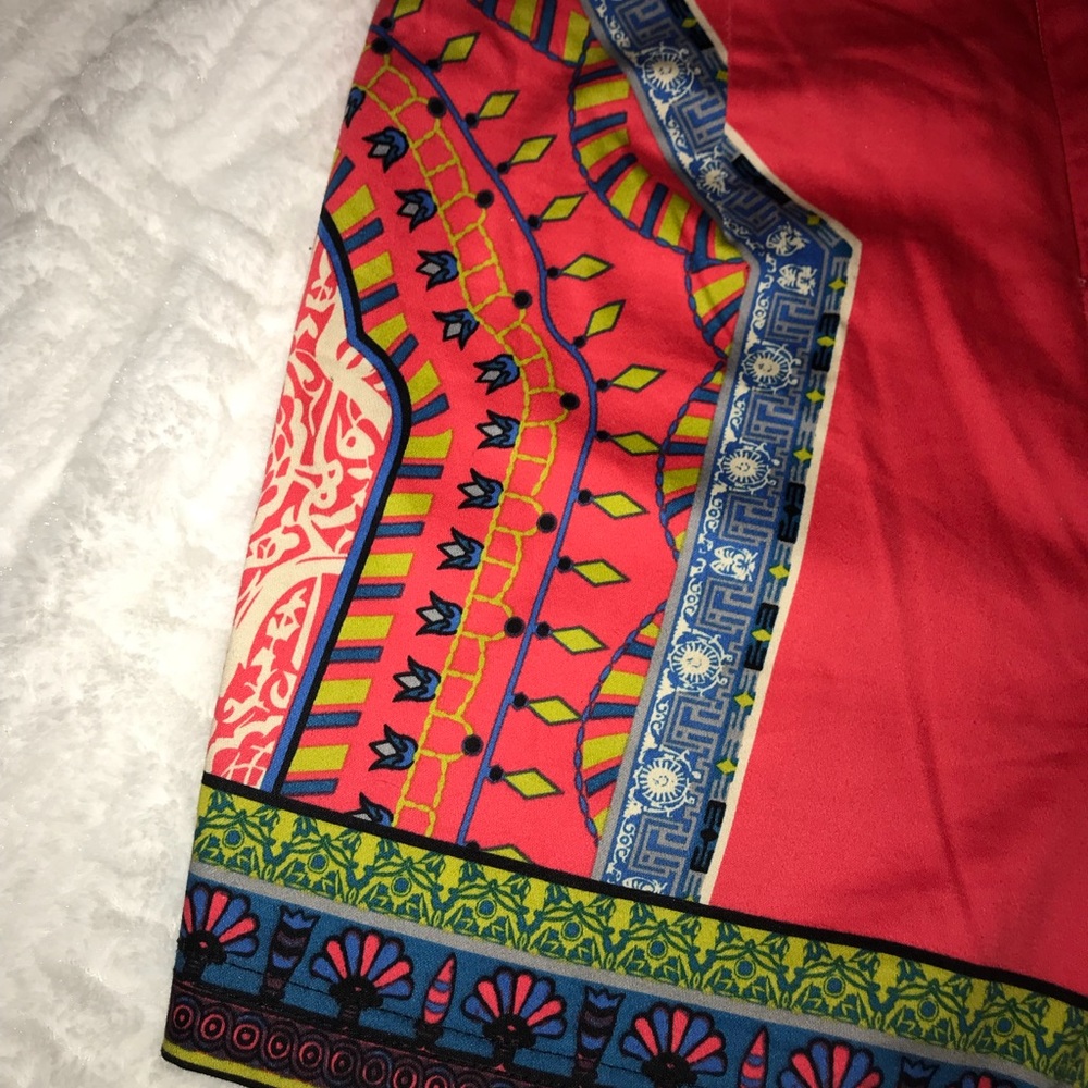 Pink Aztec shorts - Picture 3 of 4